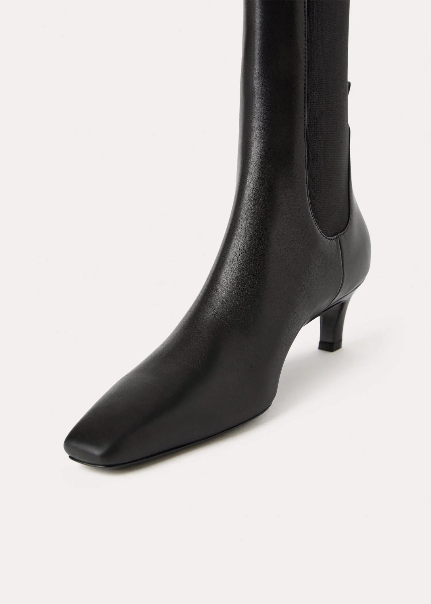 The Mid Heel Leather Boot black